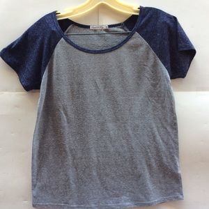 Heart Hips Woman T-shirt Medium Grey Black sleeve